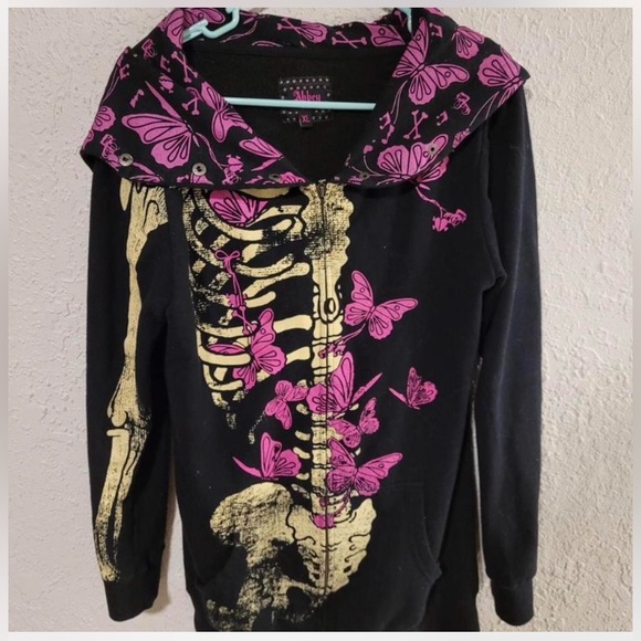 Meet your Posher, Sunshine! - Picture 2 of 5